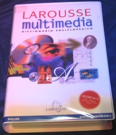 LAROUSSE MULTIMEDIA DICCIONARIO ENCICLOPEDICO ESTUCHE LIBRETO Y CDI